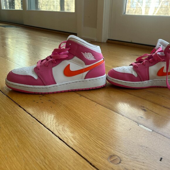 Nike Air Jordan Pink and Orange Size 5Y 6.5 Womens - Picture 6 of 16